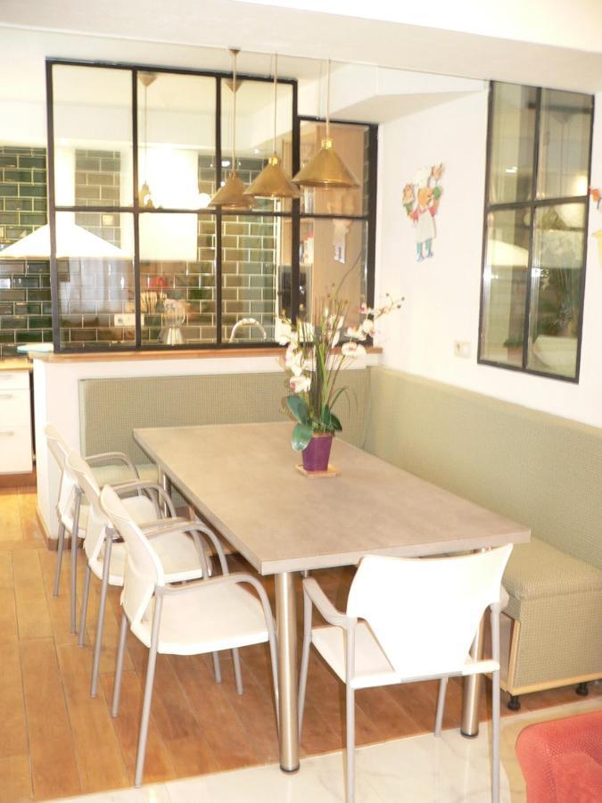 Liege 4420 Rue Jean Jaures 45 Grande Maison Joyeuse Avec Terrasse 30M2 Pour 8 Personnes Maximum Saint-Nicolas  Exterior foto